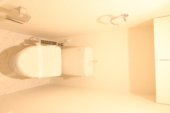 物件内観写真9　(トイレ)