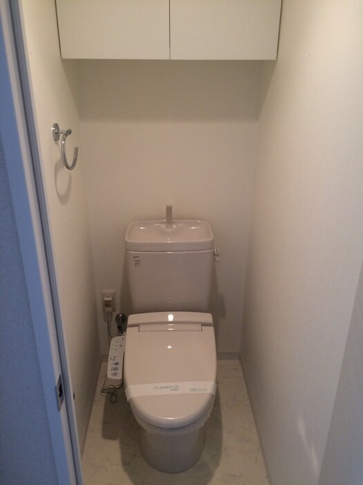 物件内観写真11　(トイレ)