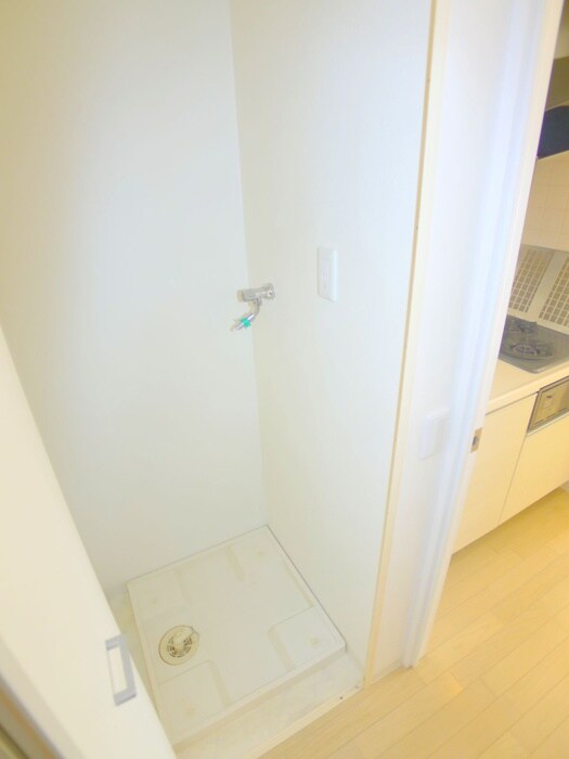 物件内観写真19　(洗濯機置場)