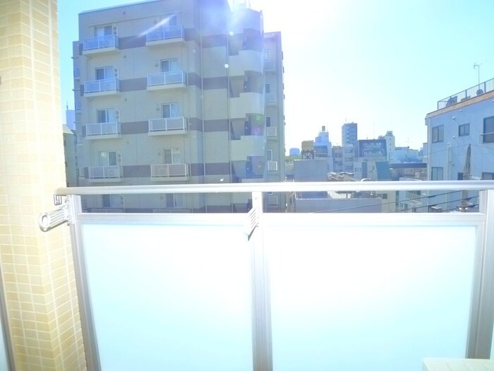 物件内観写真22　(室内からの展望)