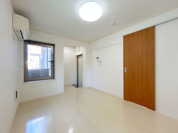 物件内観写真11　(ベランダ・バルコニー)