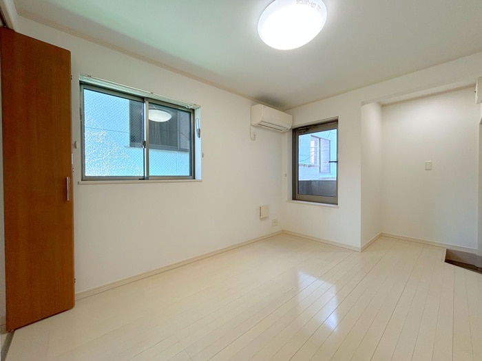 物件内観写真22　(居室)