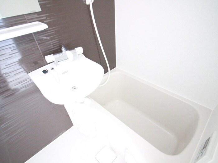 物件内観写真7　(バス／シャワールーム等)