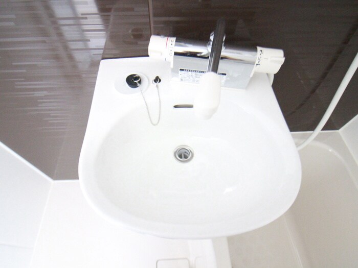 物件内観写真9　(洗面)