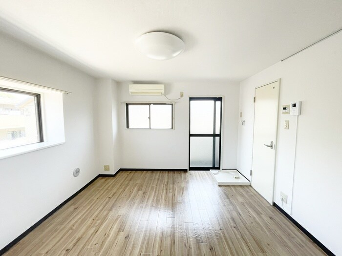 物件内観写真6　(居室)