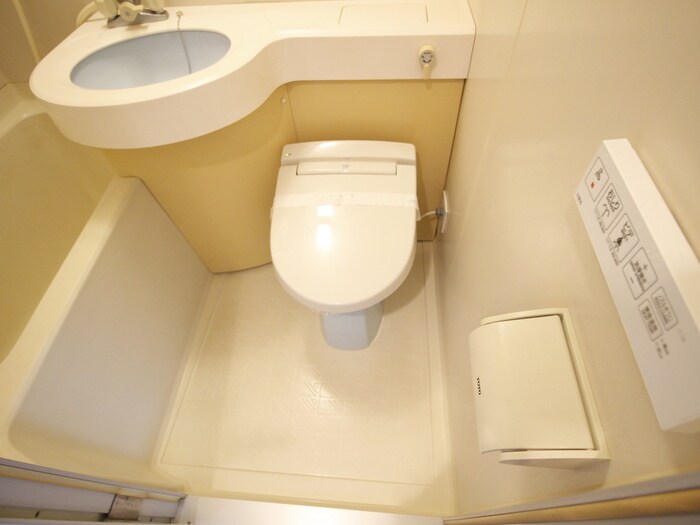 物件内観写真12　(トイレ)