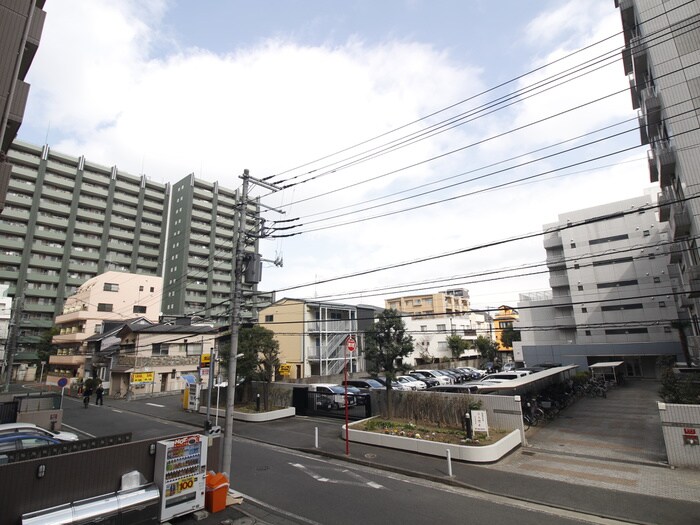 物件内観写真21　(室内からの展望)