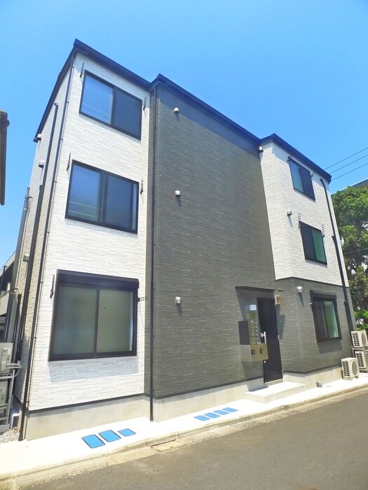 物件外観写真2　(外観写真)