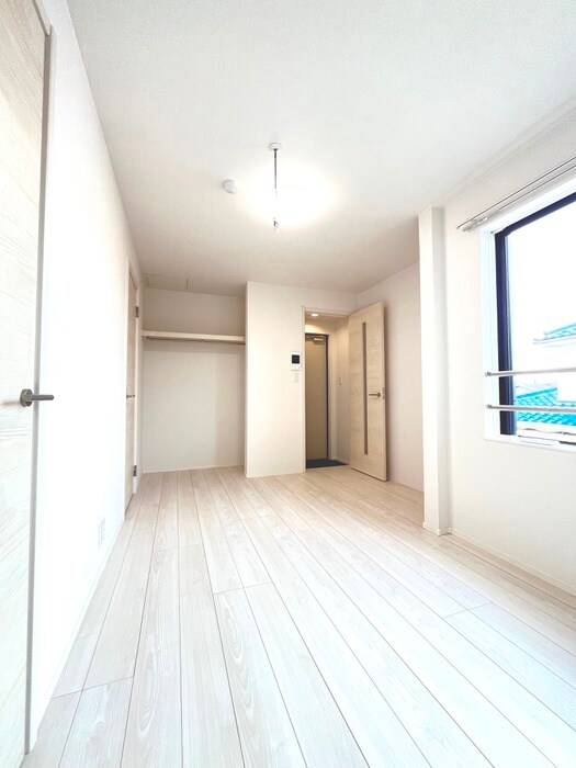 物件内観写真8　(居室)