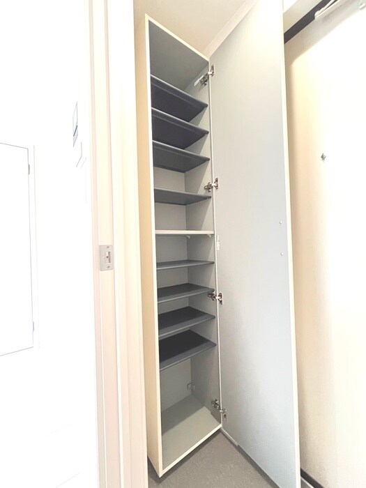 物件内観写真14　(靴箱)