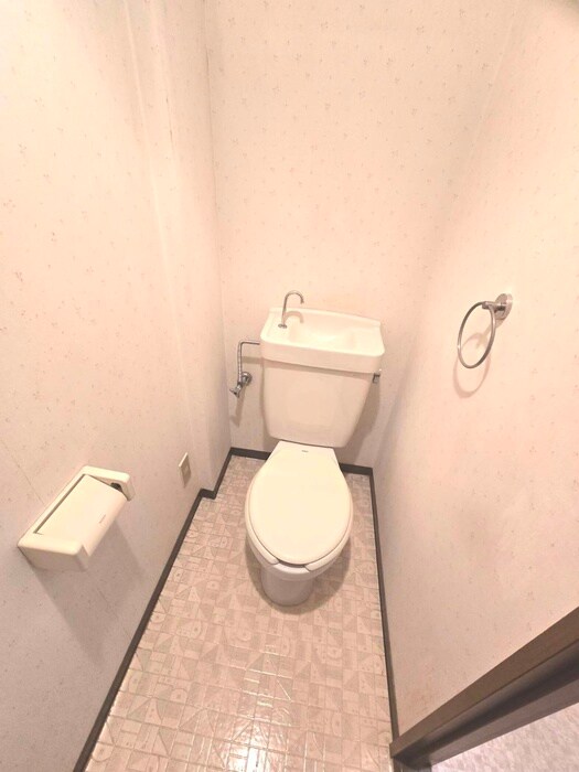 物件内観写真9　(トイレ)