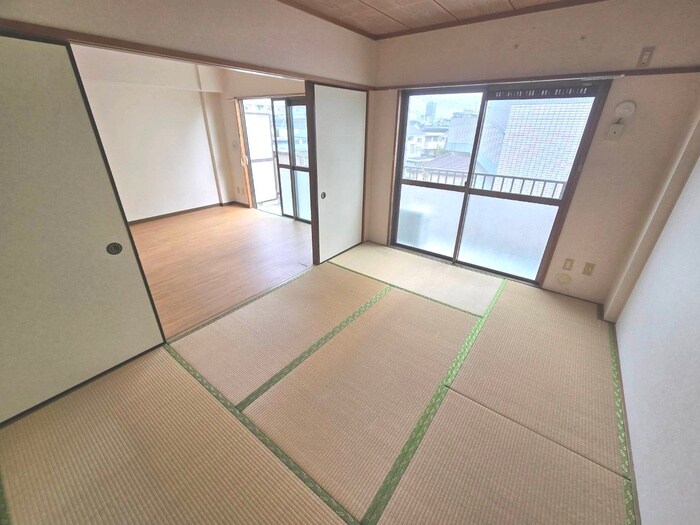 物件内観写真13　(居室)