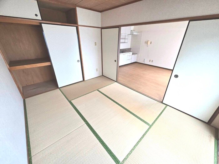 物件内観写真16　(居室)