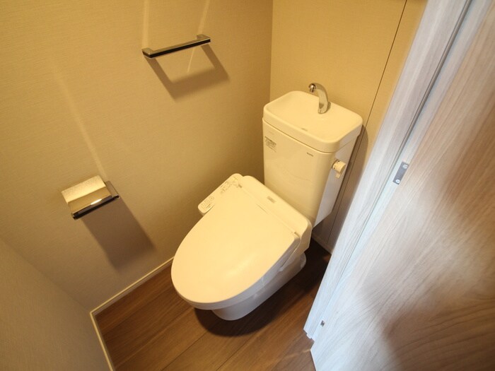 物件内観写真12　(トイレ)