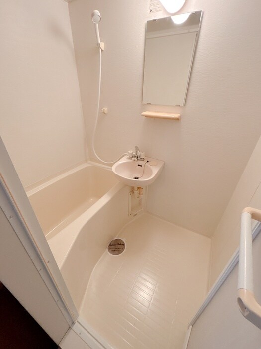 物件内観写真11　(バス／シャワールーム等)