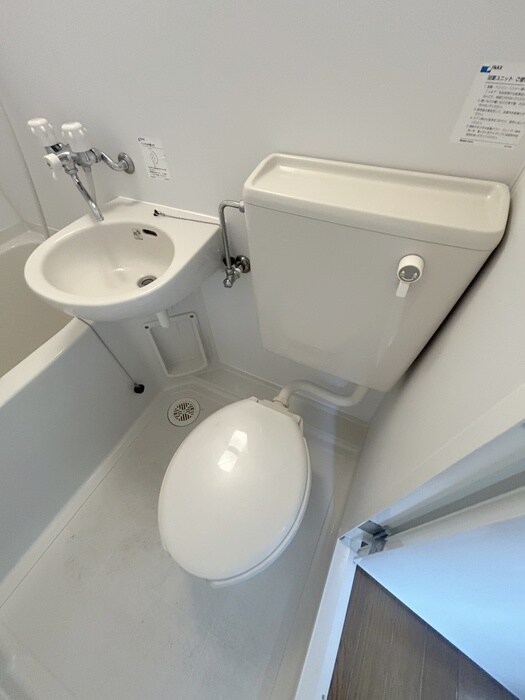 物件内観写真15　(トイレ)