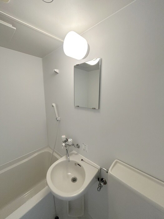 物件内観写真16　(洗面)