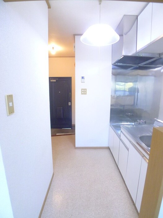 物件内観写真17　(廊下)