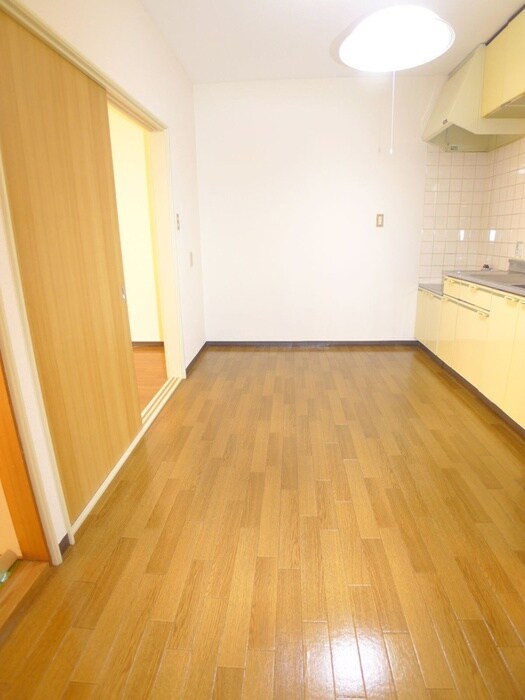 物件内観写真11　(内観写真)