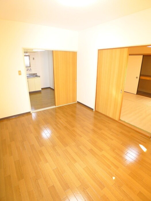 物件内観写真14　(収納)