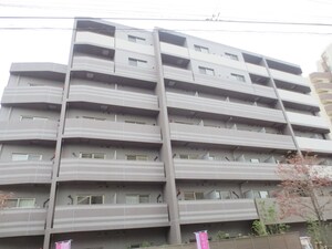 ＡＺＥＳＴ東十条（３０４）外観写真