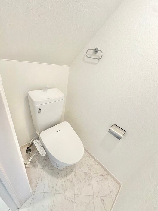 物件内観写真13　(トイレ)