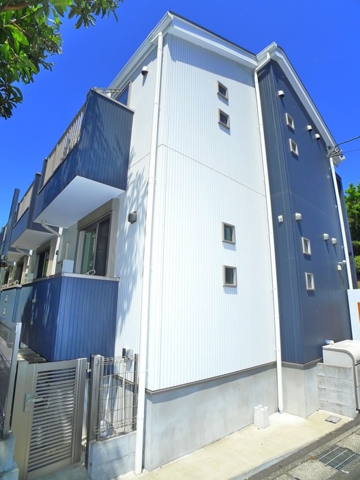 物件外観写真4　(建物設備)