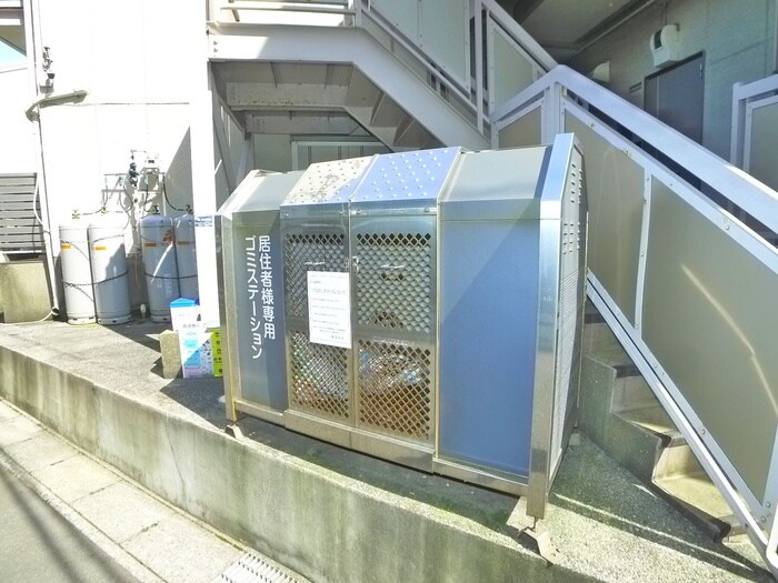 物件外観写真6　(建物設備)