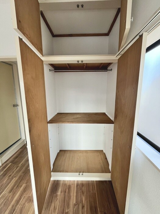 物件内観写真16　(収納)