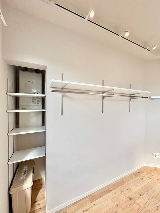 物件内観写真11　(収納)