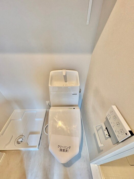 物件内観写真16　(トイレ)