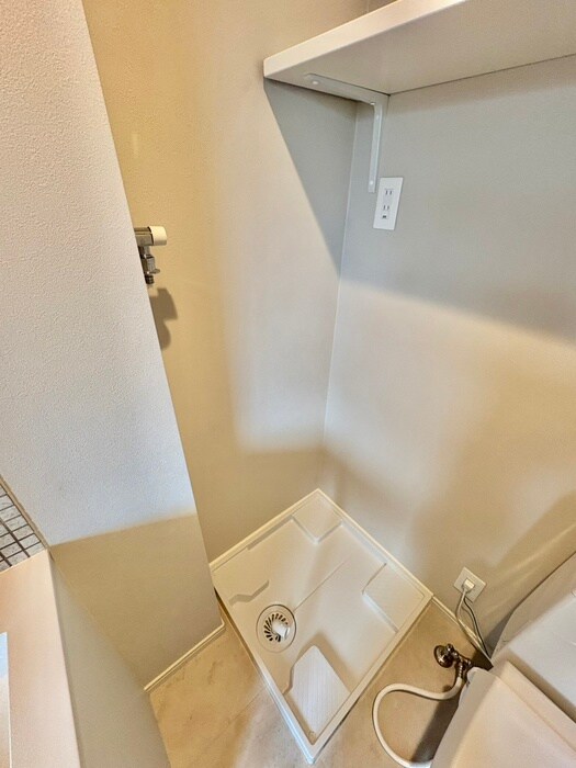 物件内観写真17　(洗濯機置場)