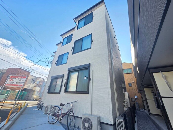 物件外観写真3　(外観写真)