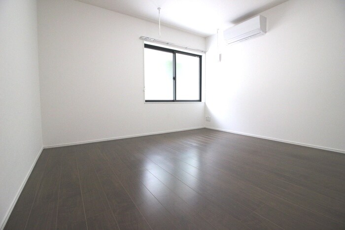 物件内観写真13　(居室)