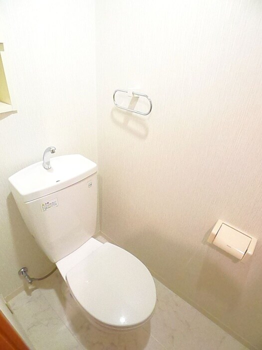 物件内観写真19　(トイレ)