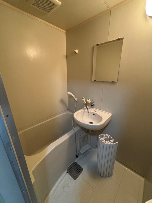 物件内観写真9　(バス／シャワールーム等)