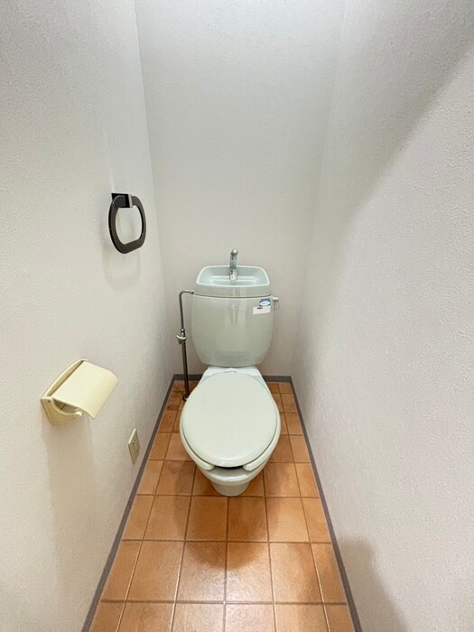 物件内観写真10　(トイレ)