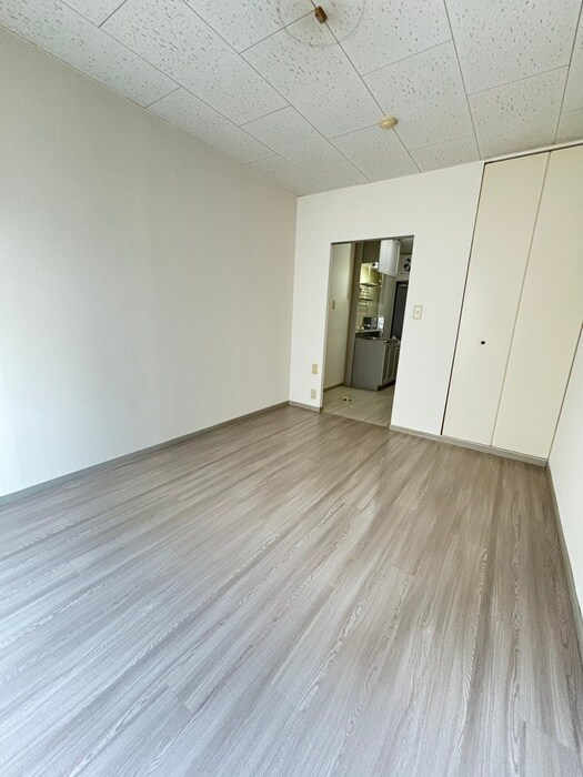 物件内観写真21　(居室)