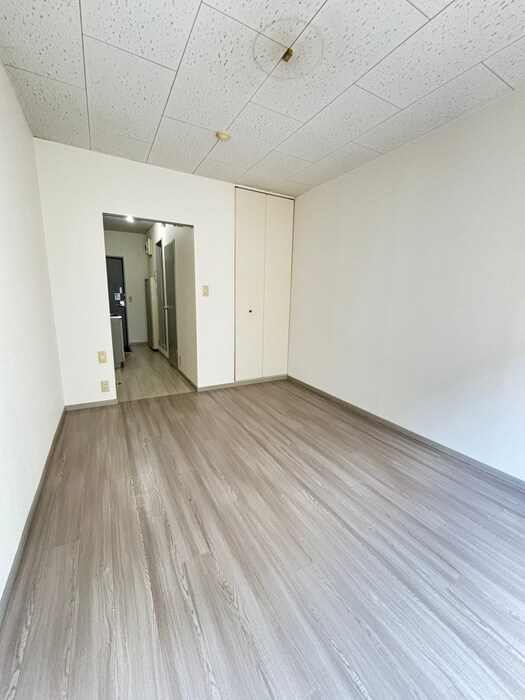 物件内観写真22　(居室)