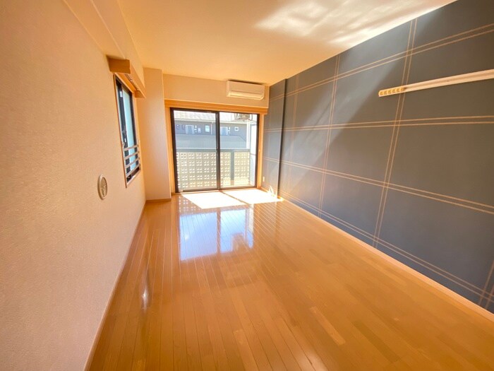 物件内観写真17　(居室)