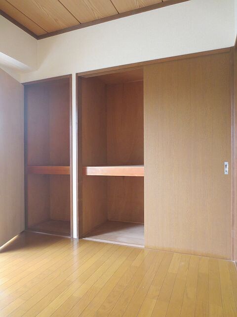 物件内観写真9　(収納)