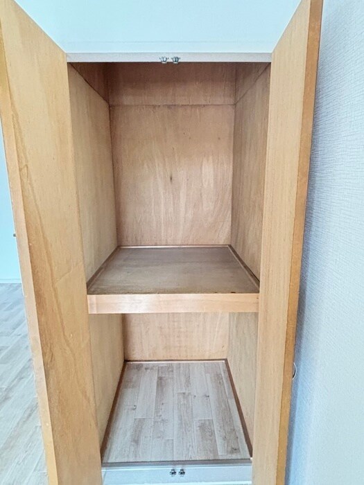 物件内観写真18　(収納)