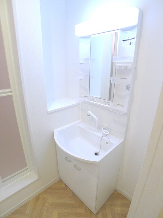 物件内観写真13　(洗面)