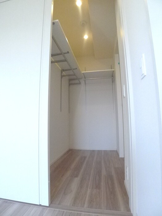 物件内観写真14　(収納)