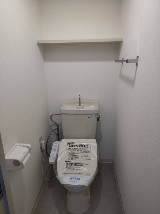 物件内観写真12　(トイレ)