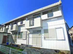 小島ハイツ外観写真