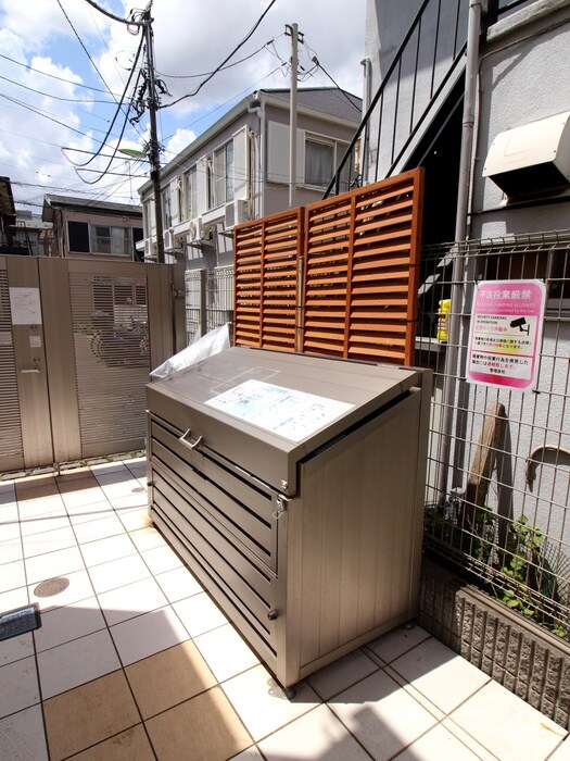 物件外観写真4　(建物設備)