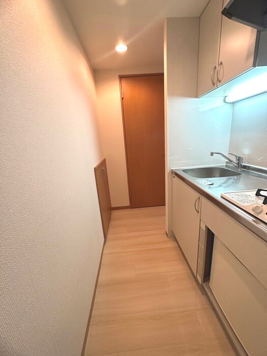 物件内観写真17　(廊下)