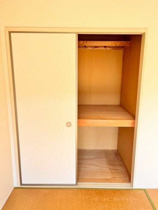 物件内観写真11　(収納)