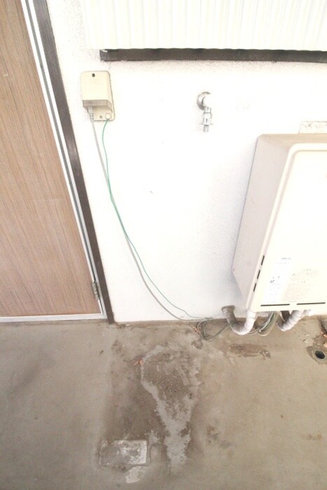 物件内観写真17　(洗濯機置場)